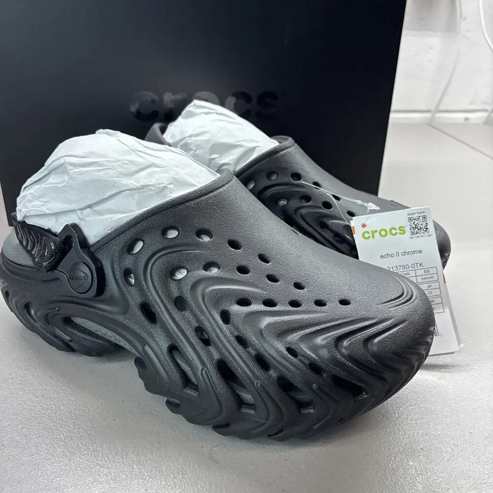New Crocs Echo II Chrome Clog Black Chrome 213780-0TK Men Size 4 / Women Size 6